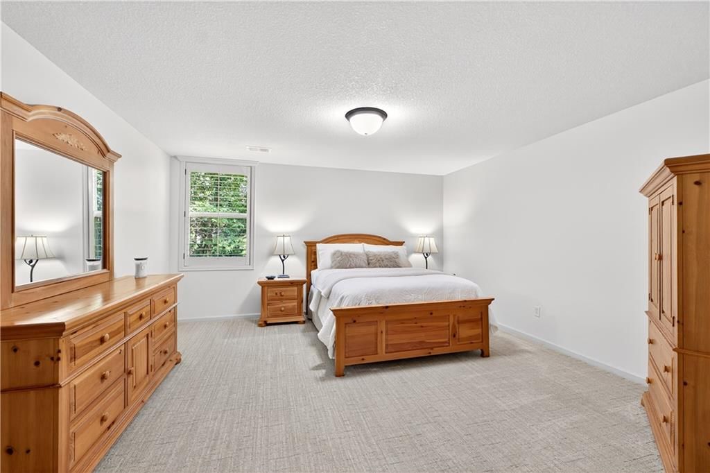 11599 S Carbondale Street — photo 54