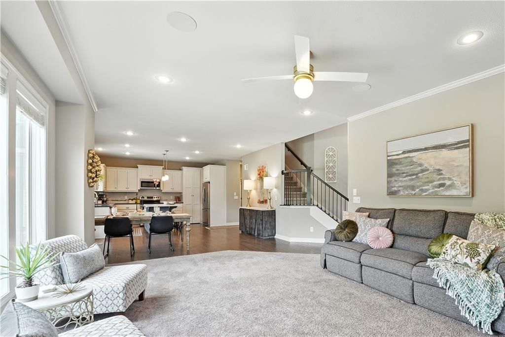 Photo 12 of 52 - 1619 Grandshire Drive