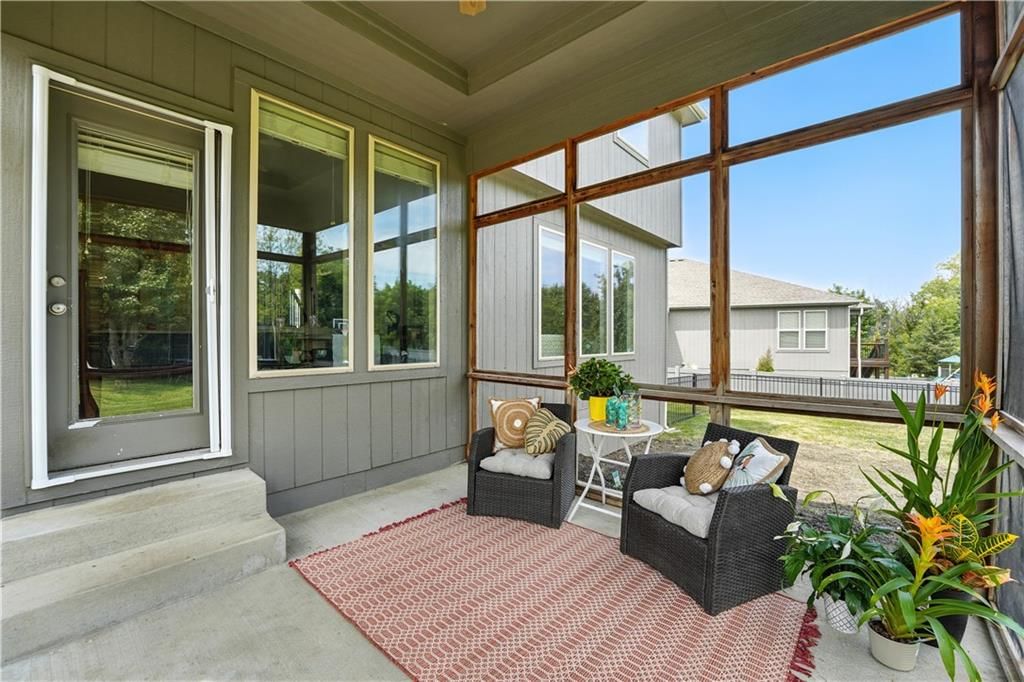 Photo 38 of 52 - 1619 Grandshire Drive