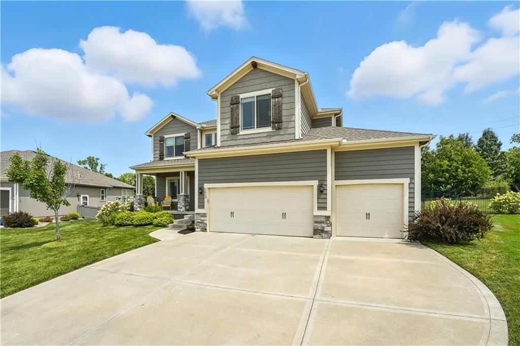 Photo 6 of 52 - 1619 Grandshire Drive