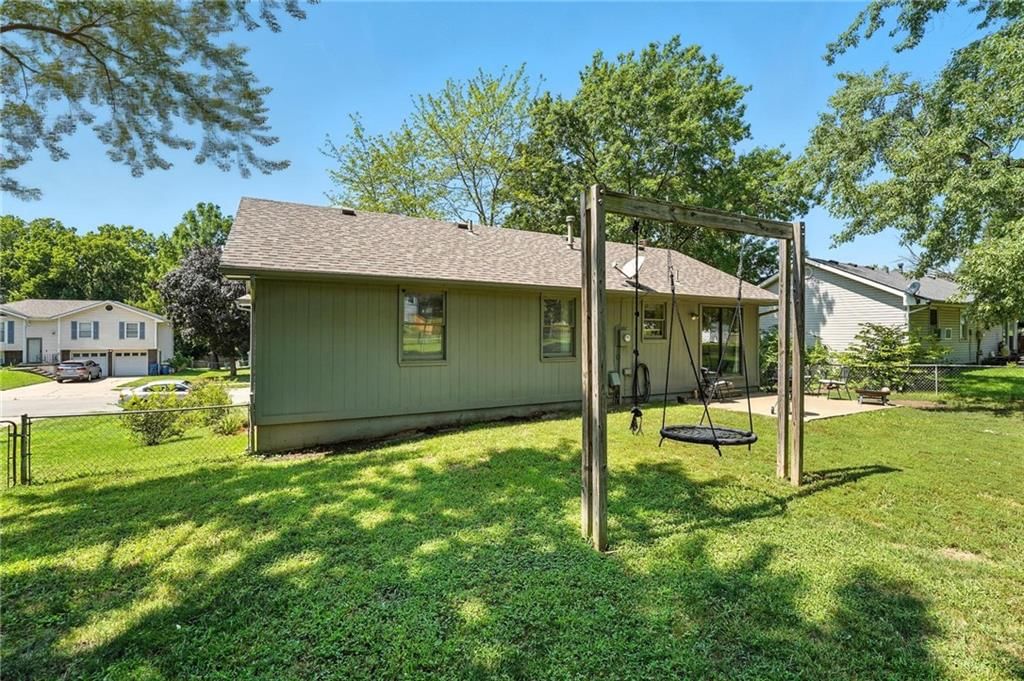 205 RICHFIELD Court — photo 33