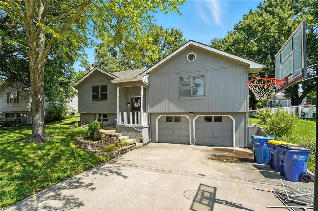205 RICHFIELD Court — photo 34