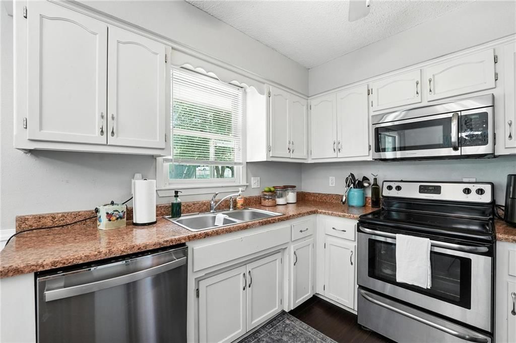 205 RICHFIELD Court — photo 8