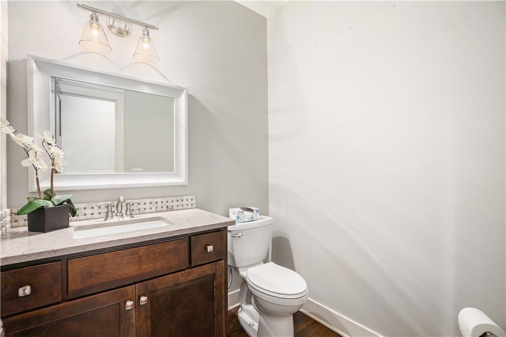 4513 NE PARKS SUMMIT Terrace — photo 17