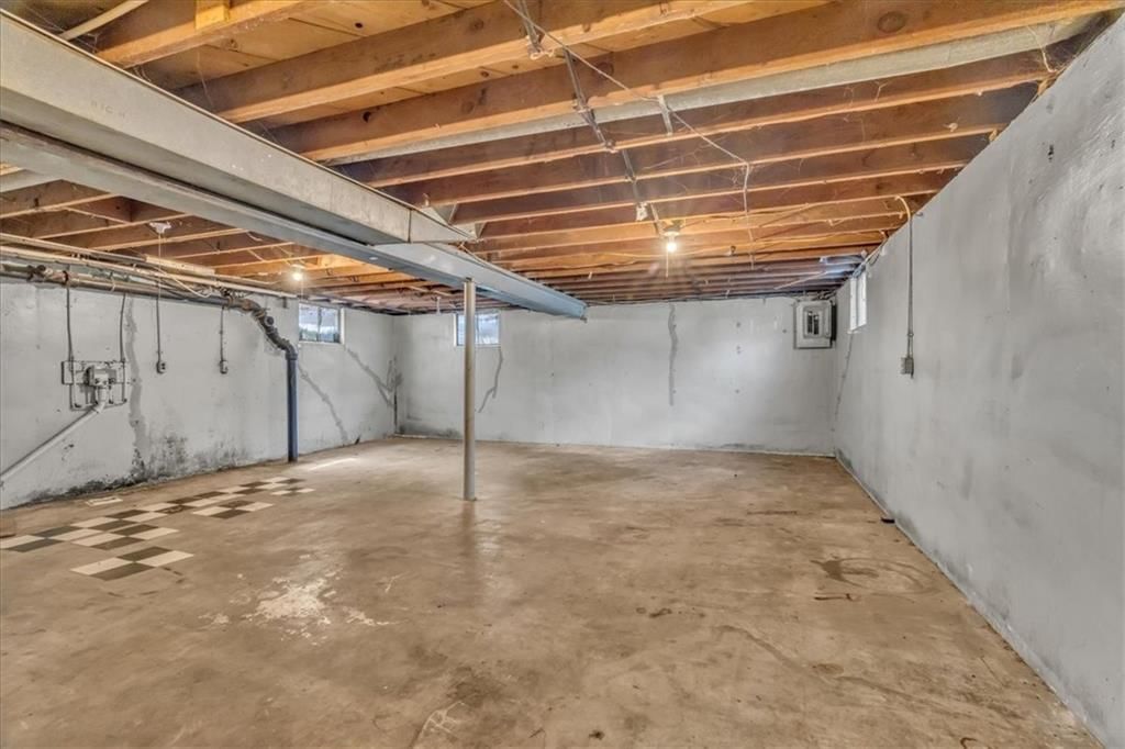 4641 N Brighton Avenue — photo 20