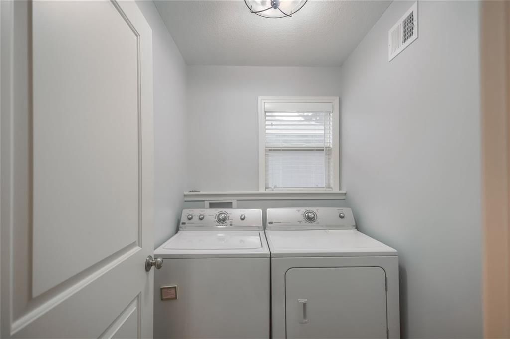 105 W 78th Street — photo 24