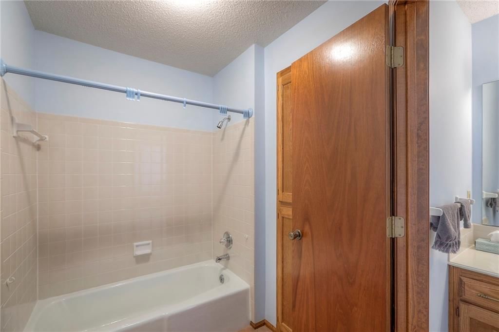 5211 S Megan Drive — photo 25