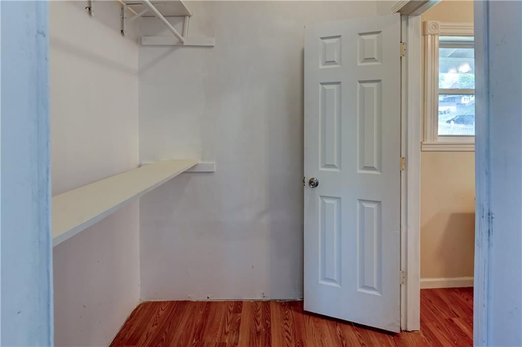 304 N JUNE Street — photo 17