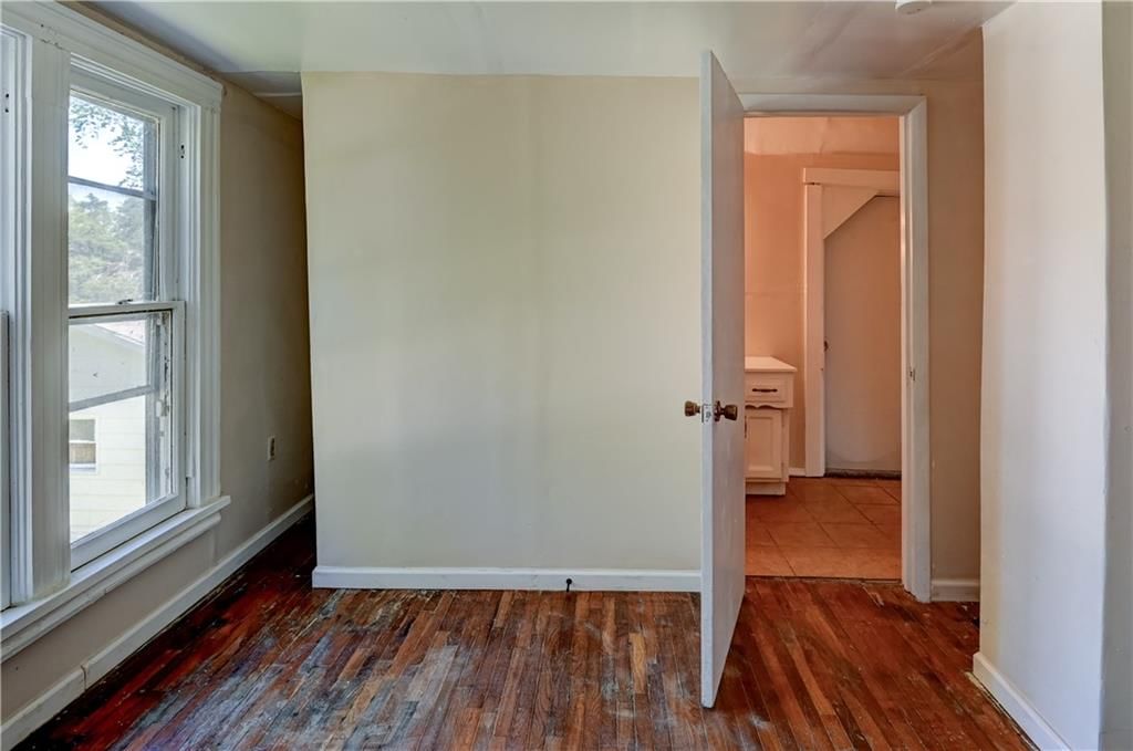 304 N JUNE Street — photo 24