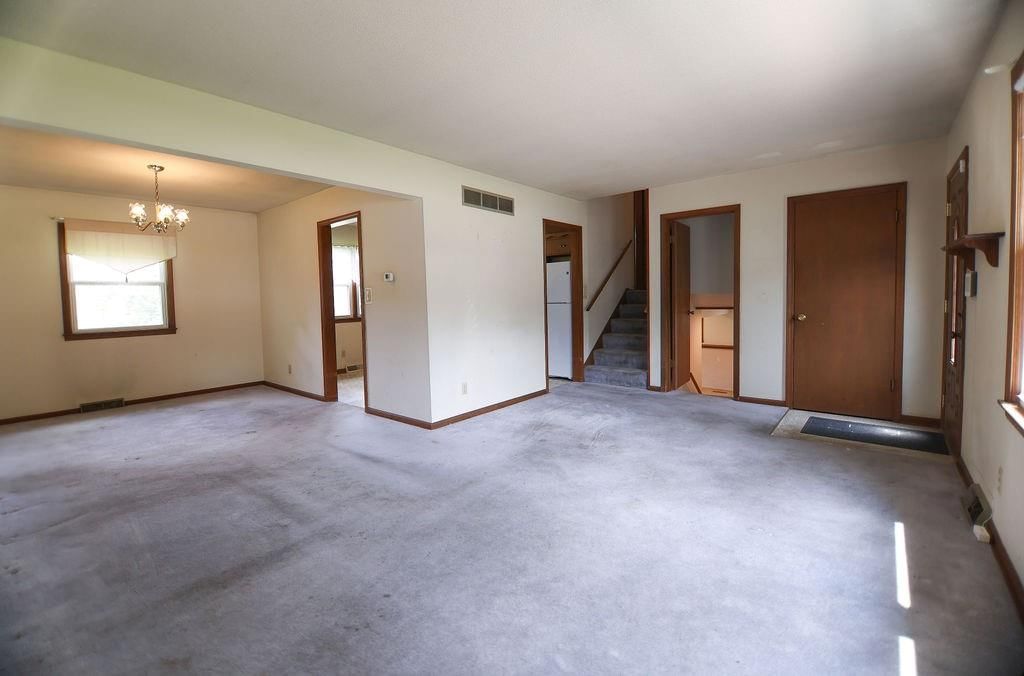 5168 Douglas Avenue — photo 4