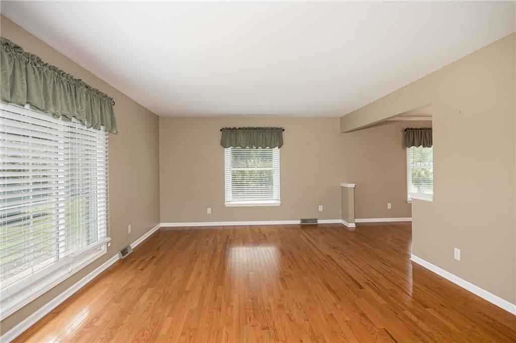 7128 Lundeen Drive — photo 10