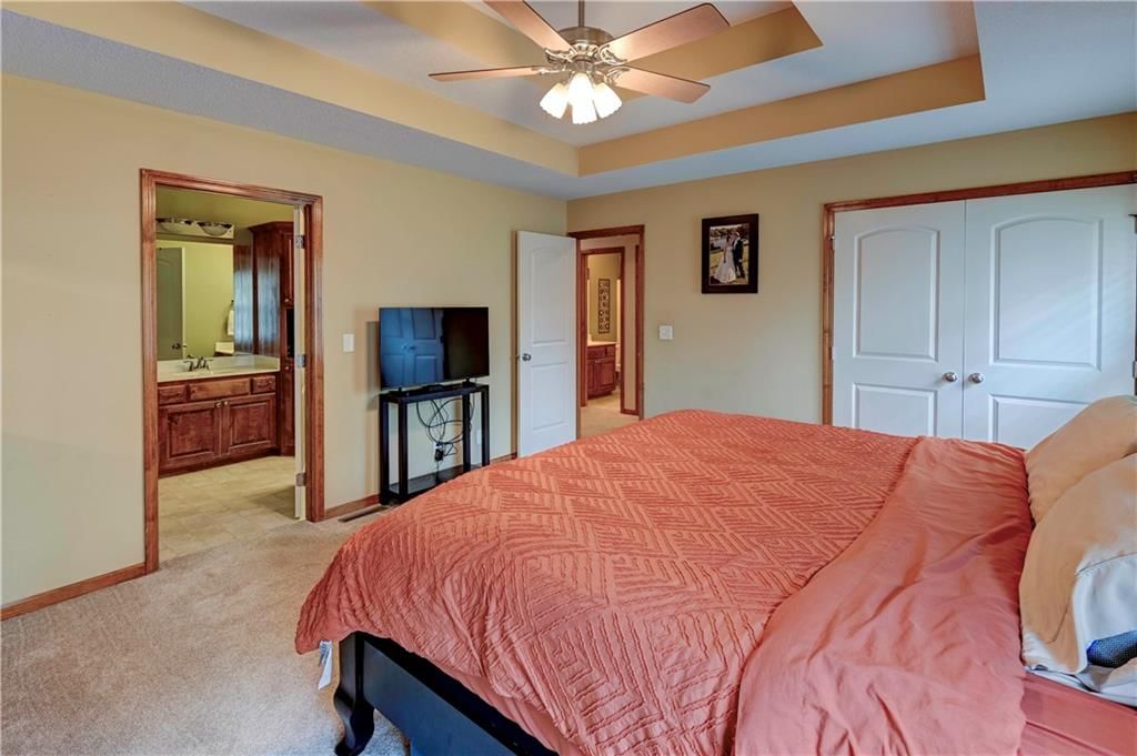 701 N Cloverdale Avenue — photo 17