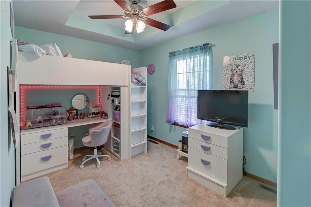 701 N Cloverdale Avenue — photo 22