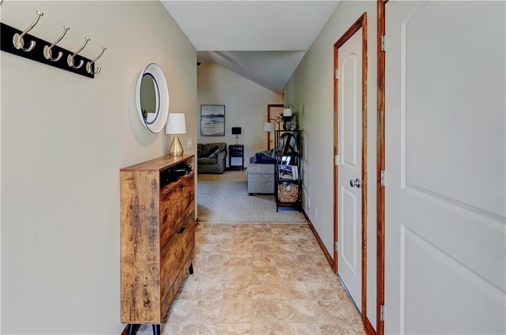 701 N Cloverdale Avenue — photo 8
