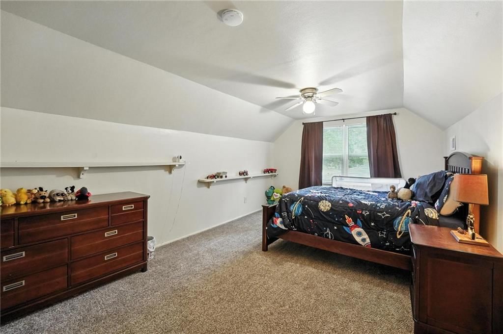8012 NE 57th Street — photo 14