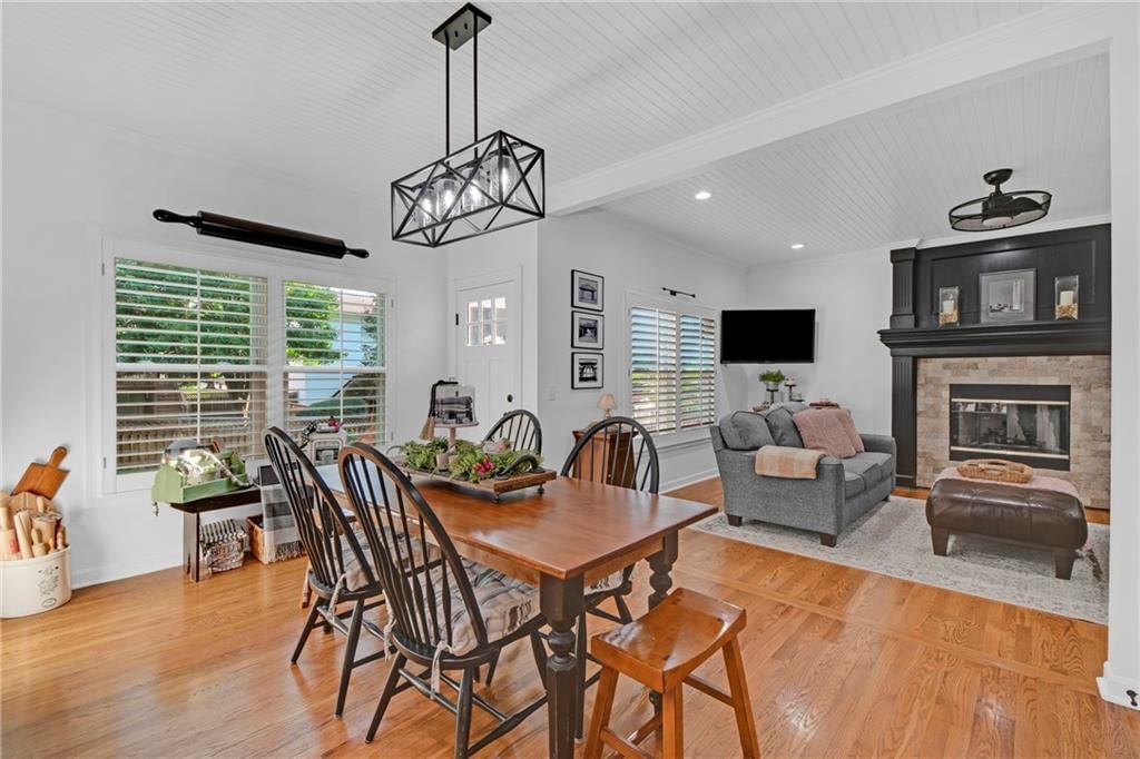2320 SW 10th Street — photo 17