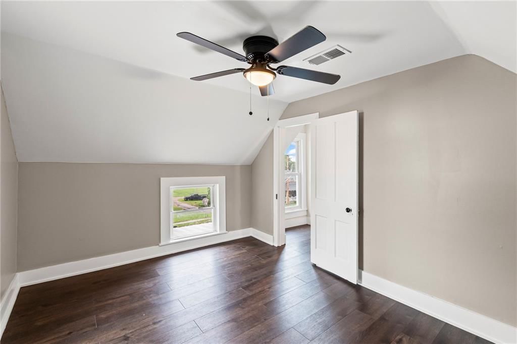 206 Frank Street — photo 13