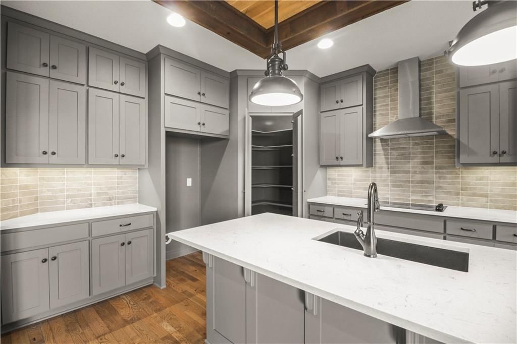 170 SW Roosevelt Ridge — photo 11