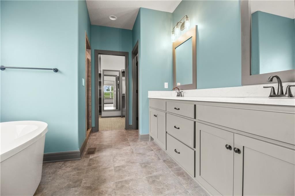 170 SW Roosevelt Ridge — photo 18