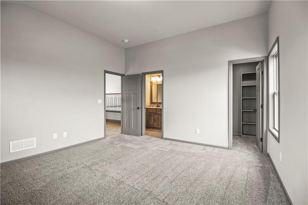 170 SW Roosevelt Ridge — photo 29