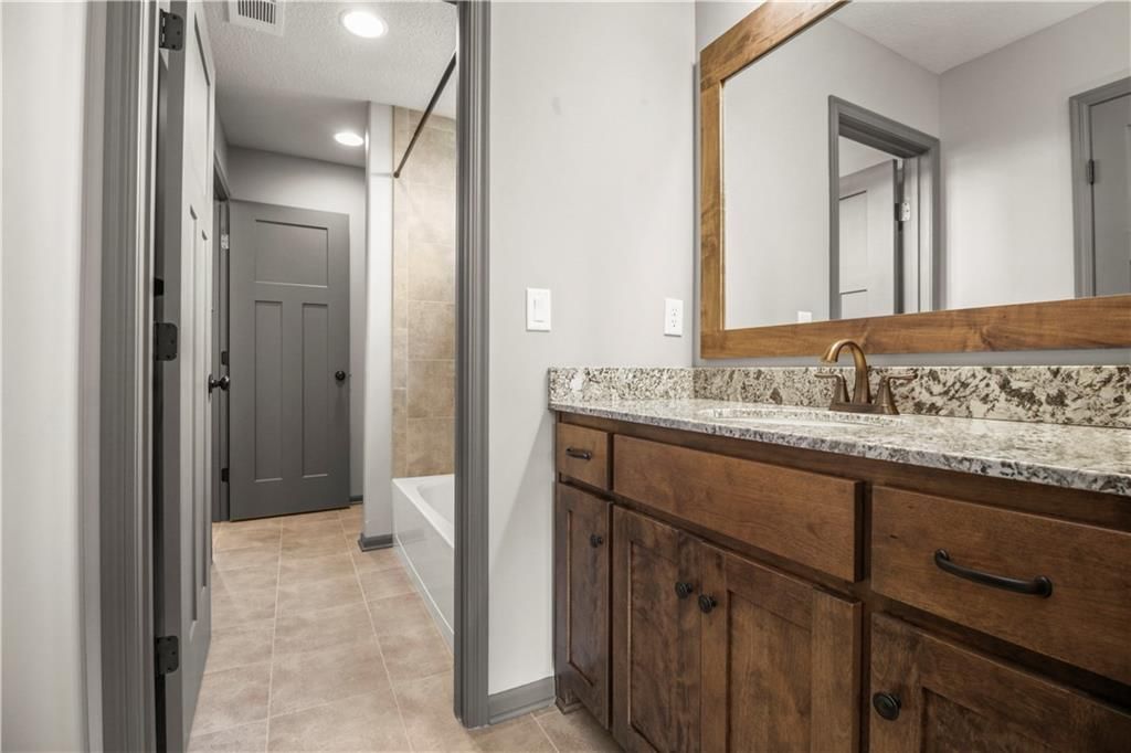 170 SW Roosevelt Ridge — photo 32