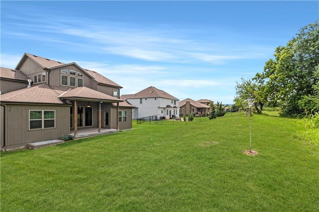 170 SW Roosevelt Ridge — photo 38
