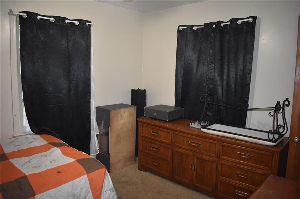 3425 Sacramento Street — photo 12