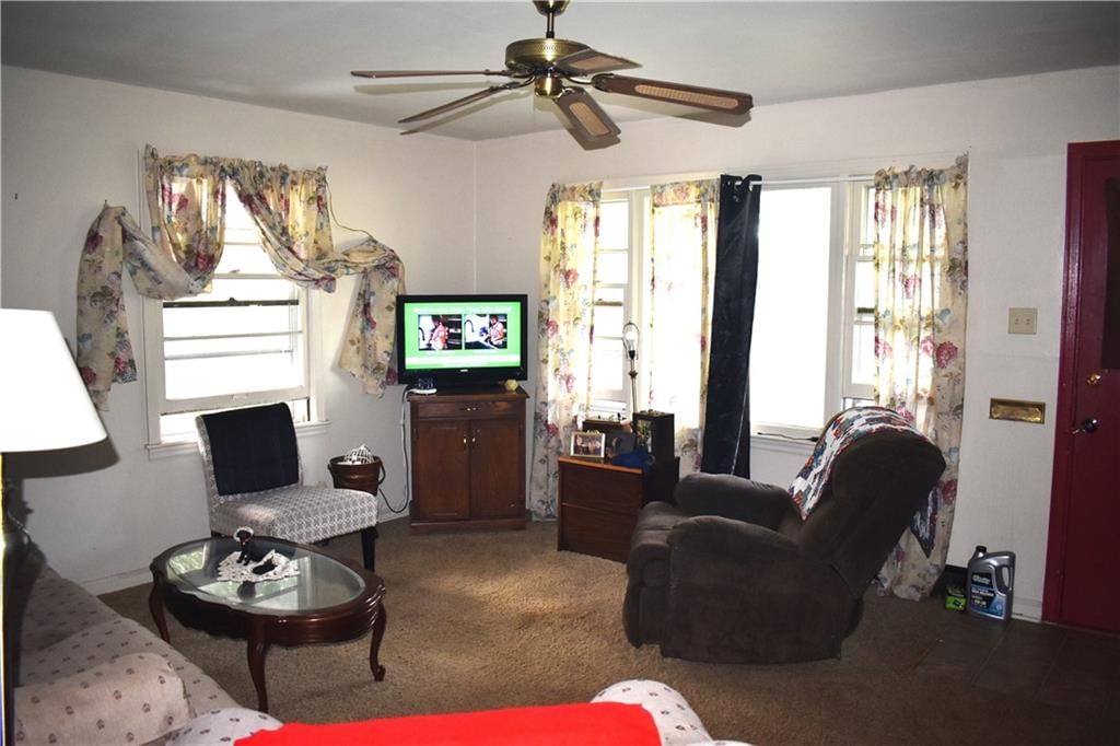 3425 Sacramento Street — photo 4