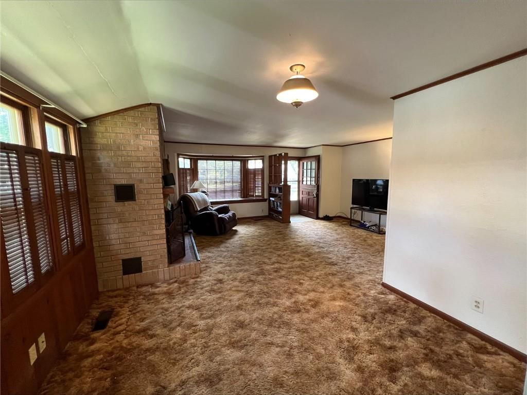 1608 S Olive Street — photo 2