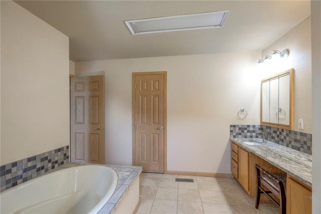 8188 NE 292nd Street — photo 18