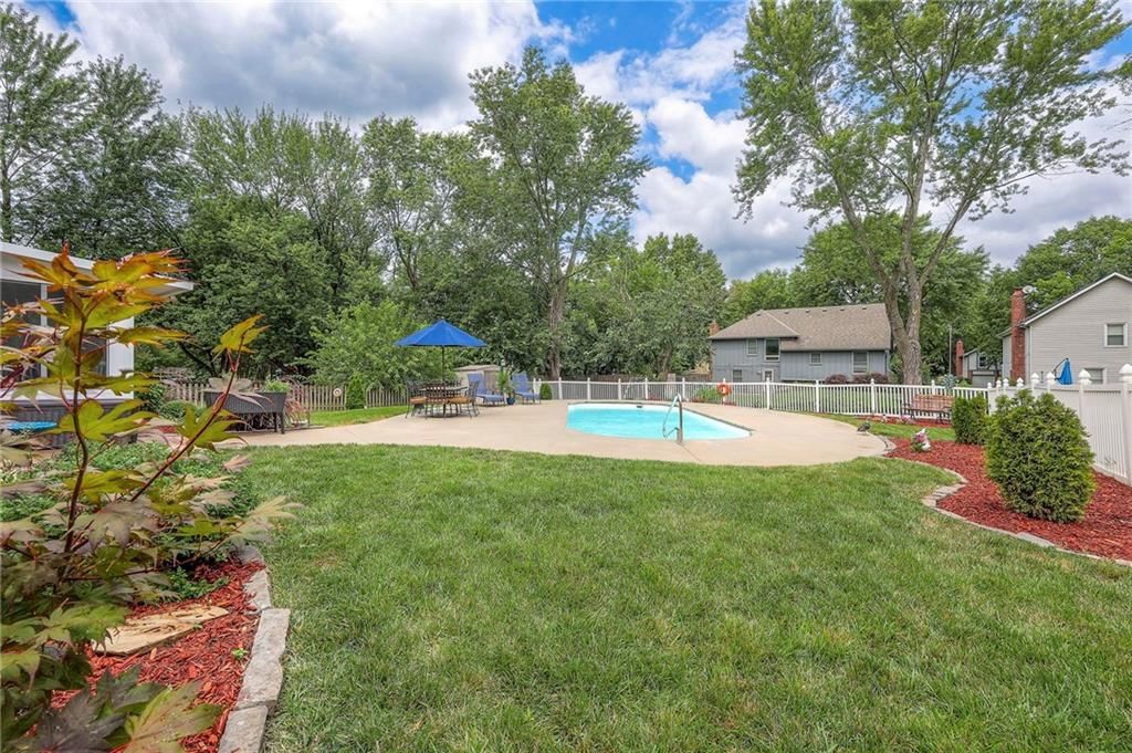 2108 E Sleepy Hollow Drive — photo 11