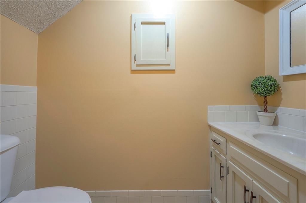 2108 E Sleepy Hollow Drive — photo 30