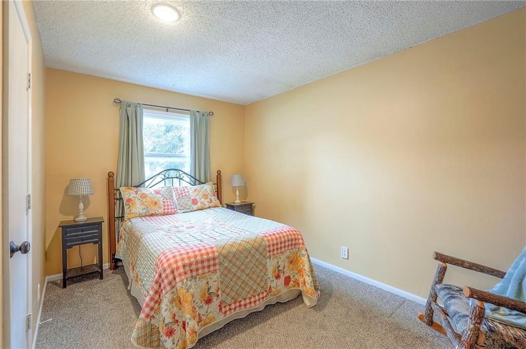 2108 E Sleepy Hollow Drive — photo 35