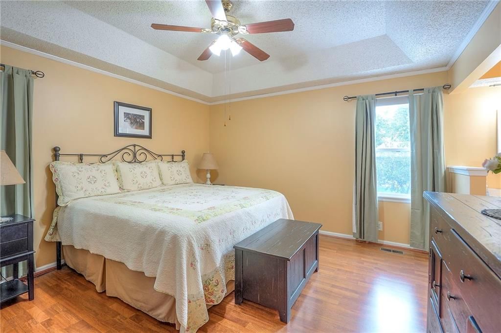 2108 E Sleepy Hollow Drive — photo 36
