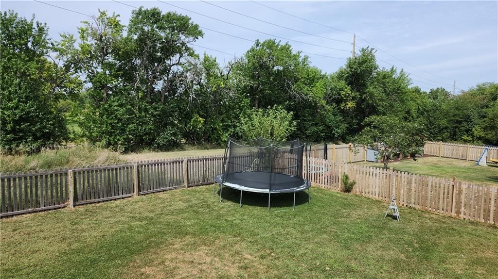 740 Olive Street — photo 20