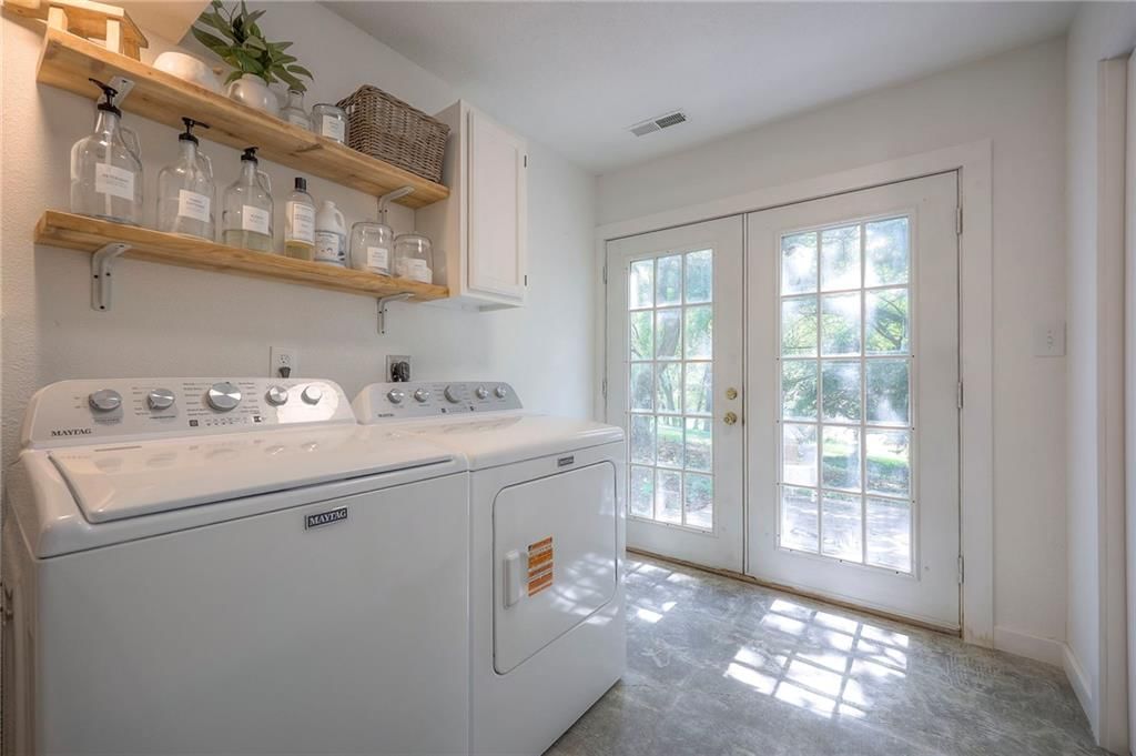 3107 W 9th Street — photo 13