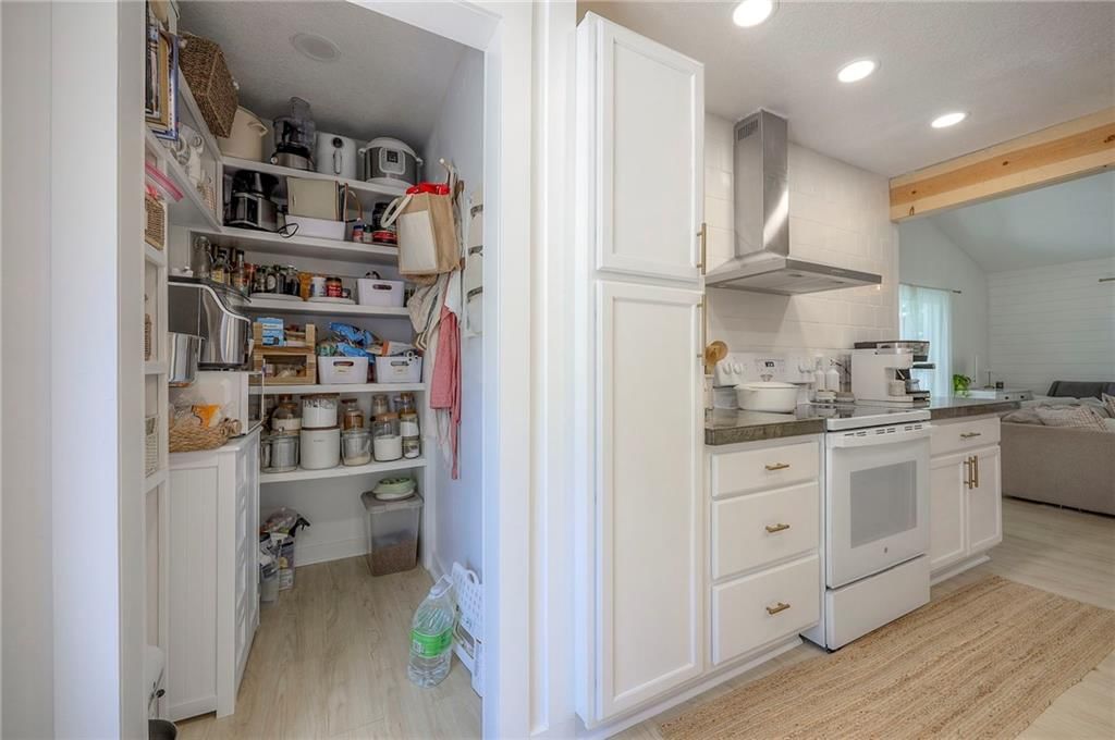 3107 W 9th Street — photo 21
