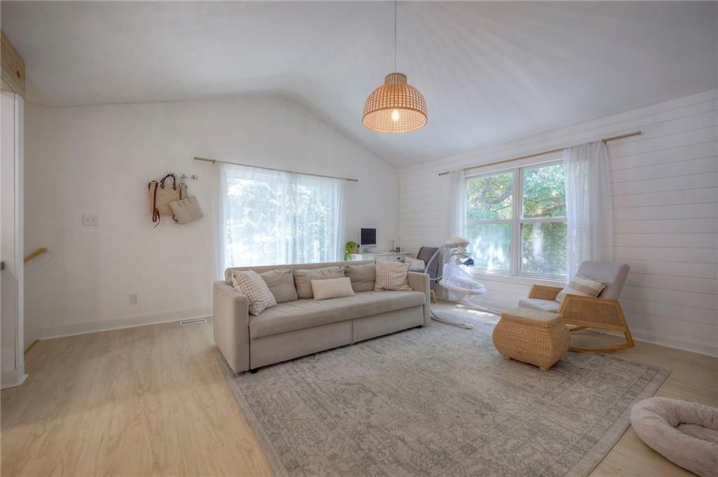 3107 W 9th Street — photo 26
