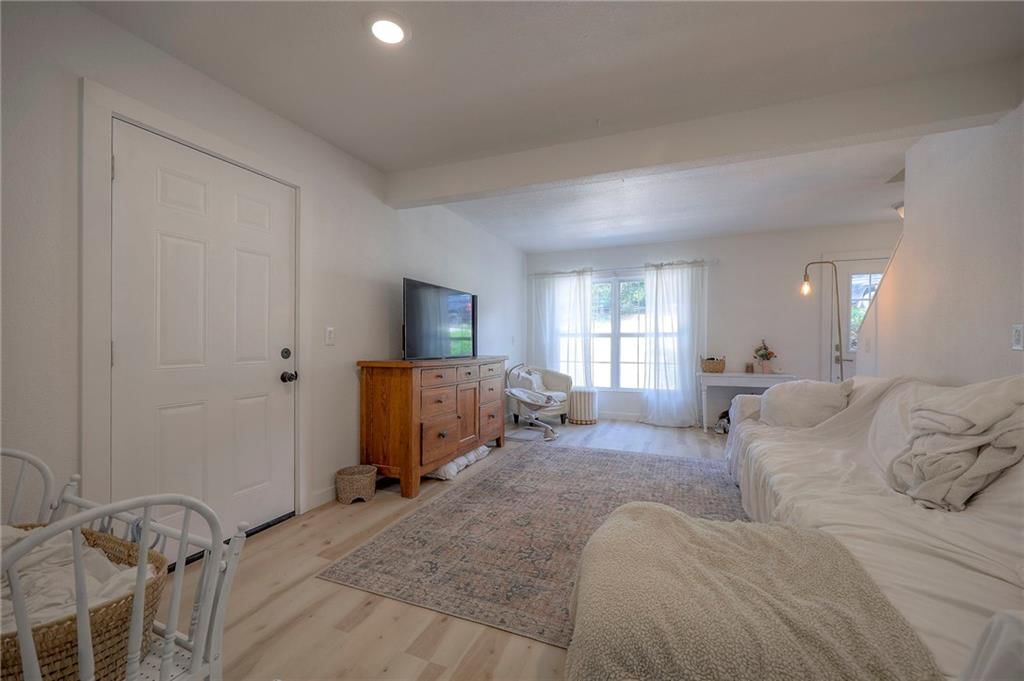 3107 W 9th Street — photo 6