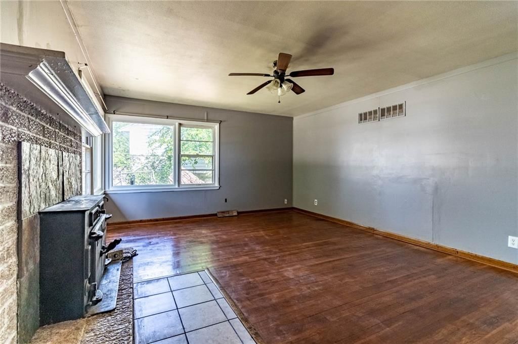 613 Hillcrest Drive — photo 4