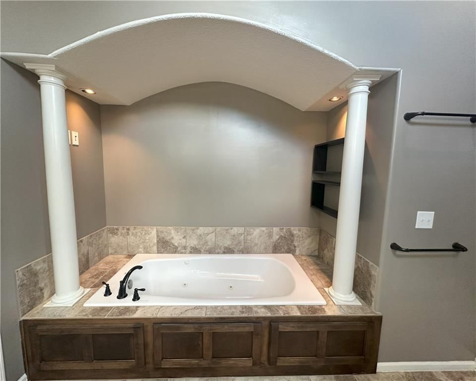 804 Charles Street — photo 24