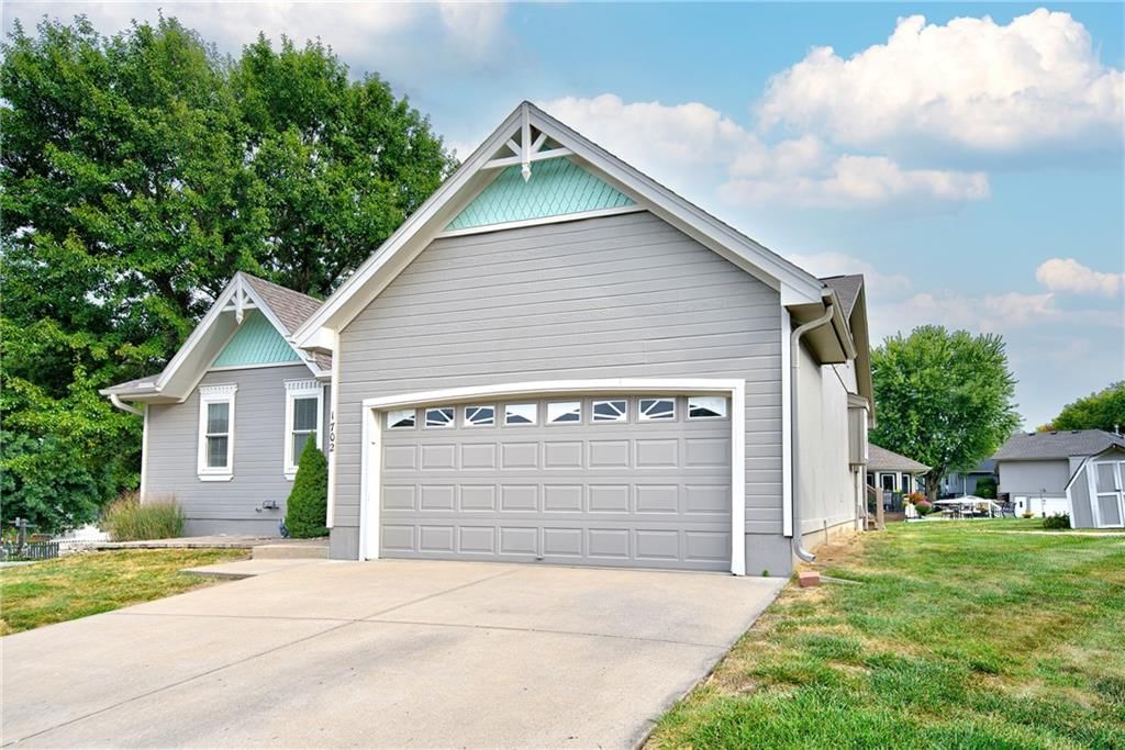1702 Flintrock Street — photo 35