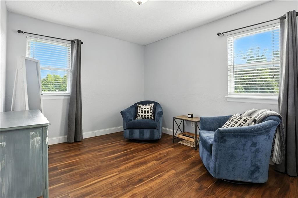11400 Monroe Avenue — photo 13