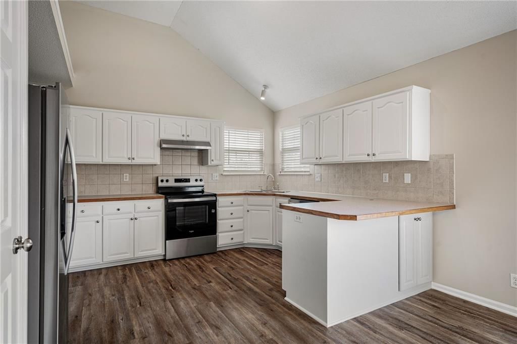 682 S Sumac Street — photo 13