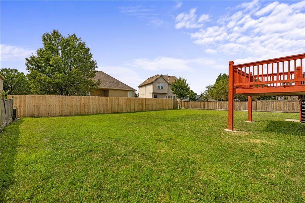 682 S Sumac Street — photo 30