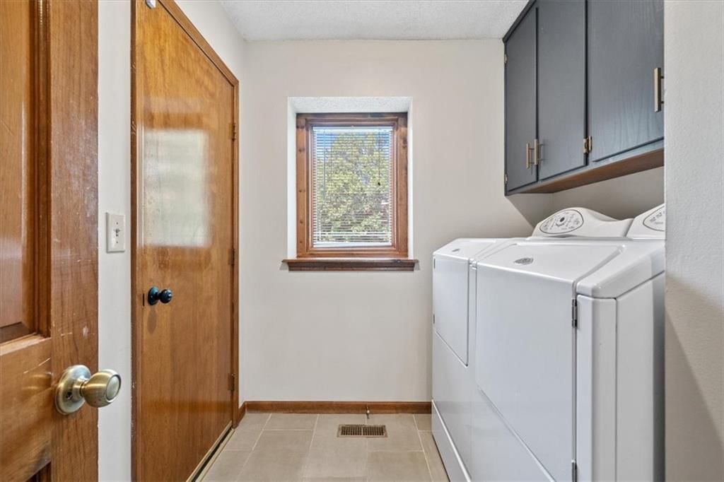 8421 Hawthorne Place — photo 20