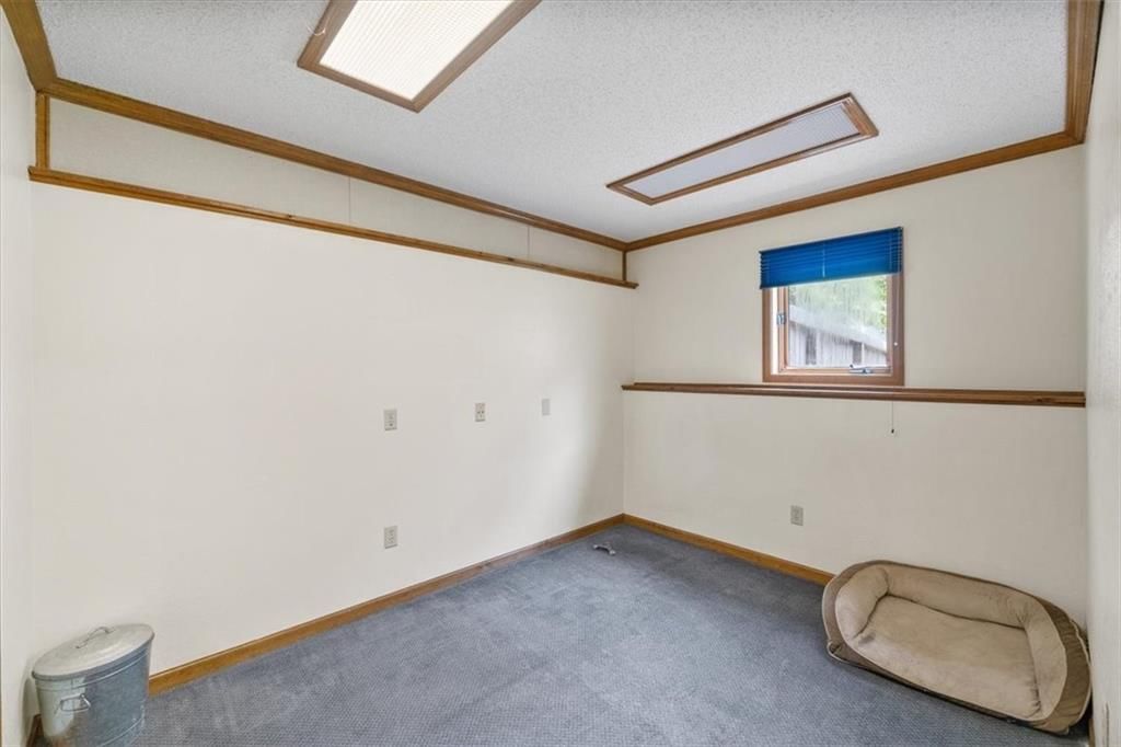 8421 Hawthorne Place — photo 32