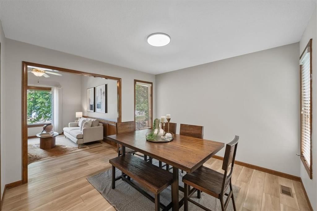 8421 Hawthorne Place — photo 8