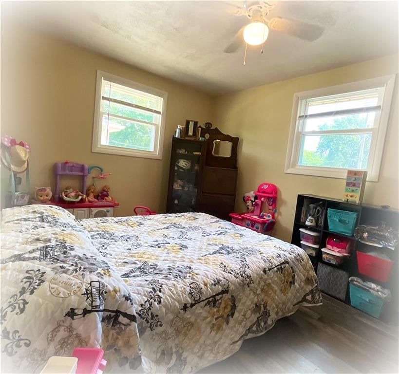 1715 Klemp Street — photo 10