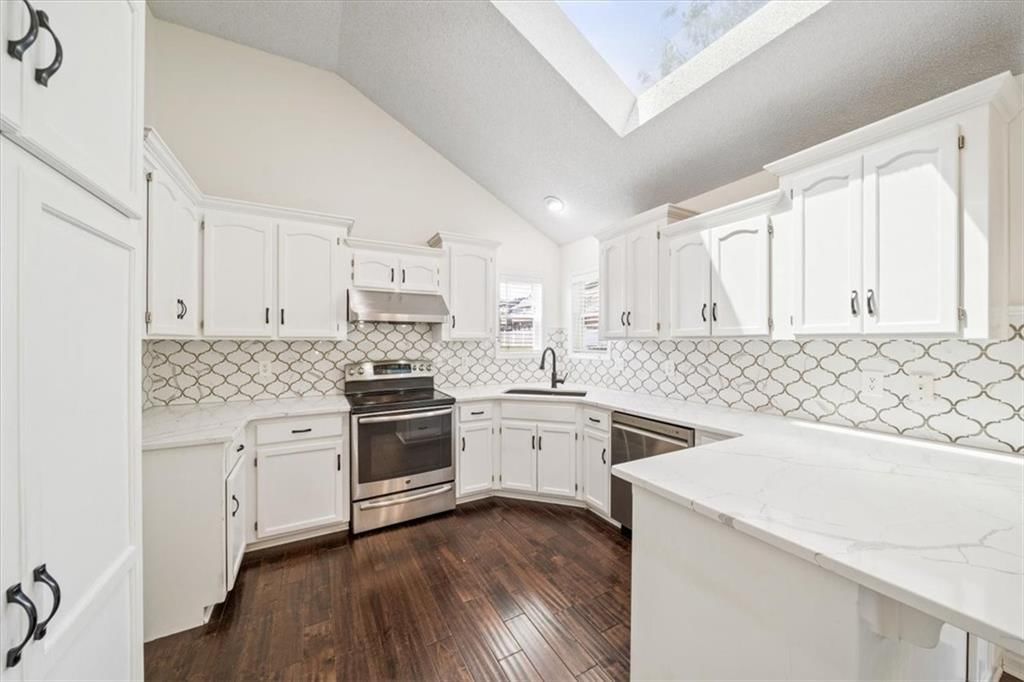 10508 NW 85th Terrace — photo 8